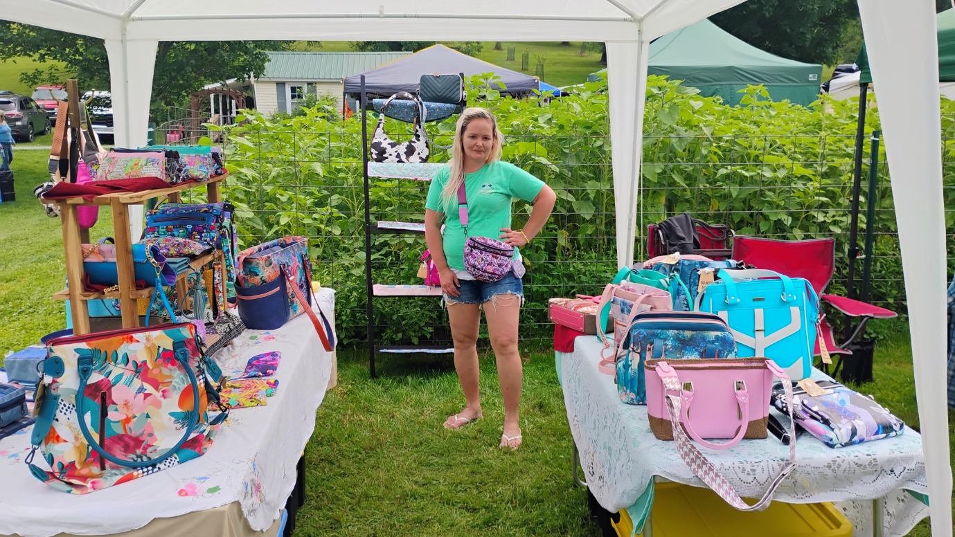 Frosty Hollow Festival Draws Crowds from Across the Northeast to Sweden Valley